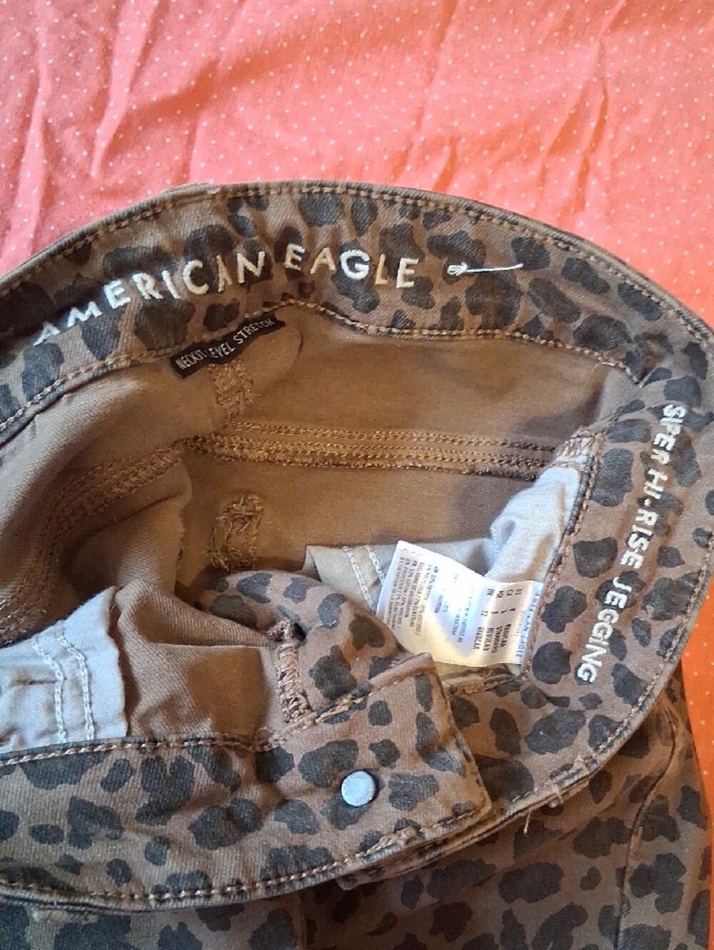 American Eagle Super high rise jeggings, Size Small, With bonus Maroon Pair - Picture 3 of 4